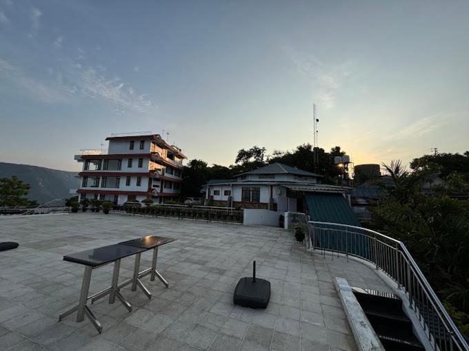 Rendezvous Resort Cherrapunji Luaran gambar