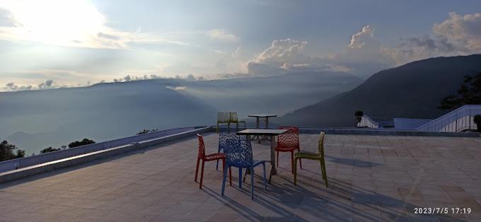 Rendezvous Resort Cherrapunji Luaran gambar